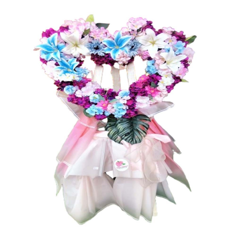 Floral District Heart Shape Artificial Flower Stand